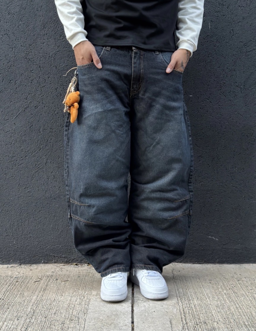 Baggy Oversize Bear Dirty Black